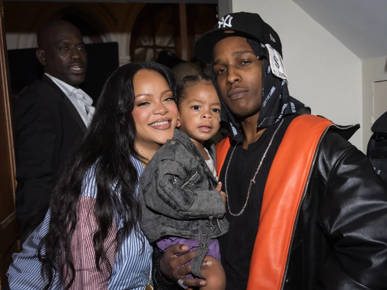 Rihanna children news